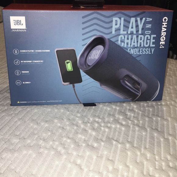 JBL Charge 4 - Picture 2 of 3